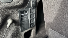 Land Rover Discovery 3.0 D300 R-Dynamic HSE 5dr Auto Diesel Station Wagon